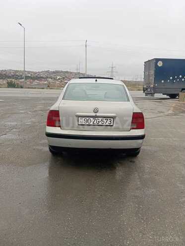 Volkswagen Passat 2000, 370,151 km - 2.0 l - Bakı