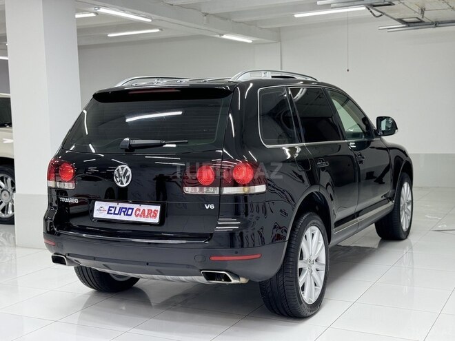 Volkswagen Touareg-14