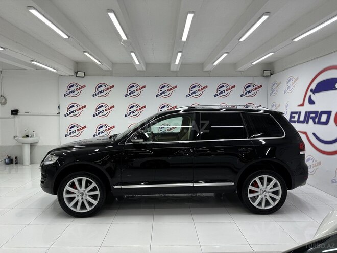 Volkswagen Touareg-3