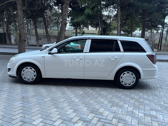 Opel Astra 2010, 401,000 km - 1.3 л - Bakı