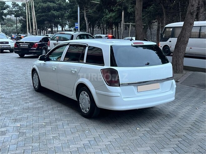 Opel Astra 2010, 401,000 km - 1.3 л - Bakı
