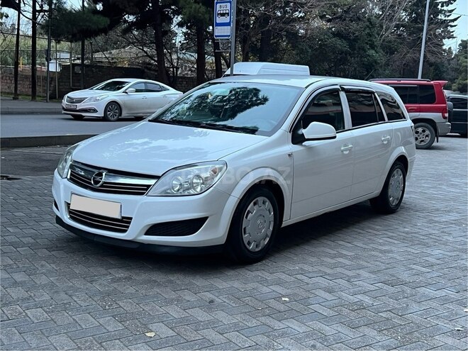 Opel Astra 2010, 401,000 km - 1.3 л - Bakı