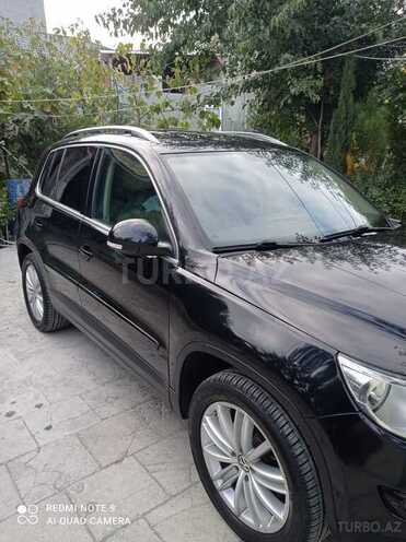 Volkswagen Tiguan 2009, 240,000 km - 2.0 л - Bakı
