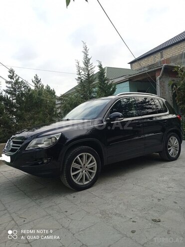 Volkswagen Tiguan 2009, 240,000 km - 2.0 л - Bakı