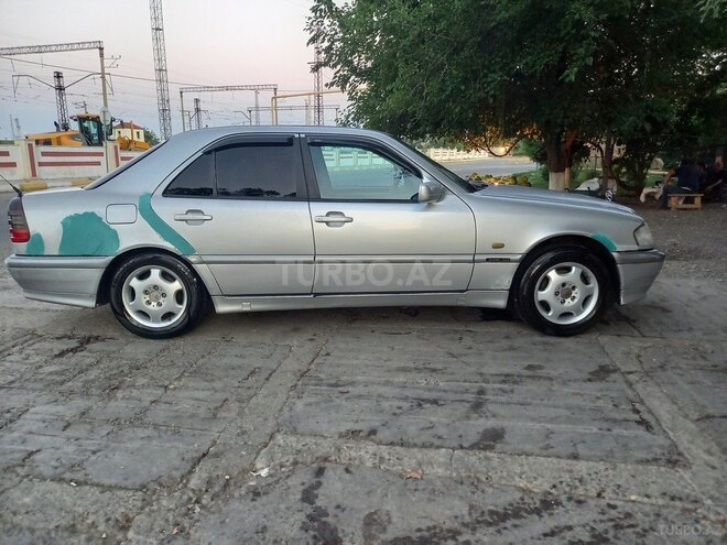 Mercedes C 220 d 2000, 500,000 km - 2.2 l - Bakı