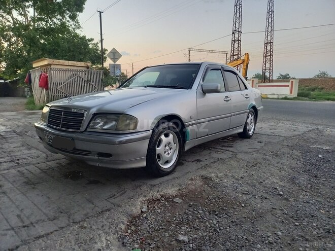 Mercedes C 220 d 2000, 500,000 km - 2.2 l - Bakı