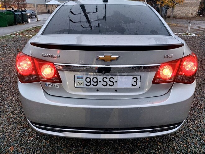Chevrolet Cruze 2015, 228,000 km - 1.4 l - Gəncə