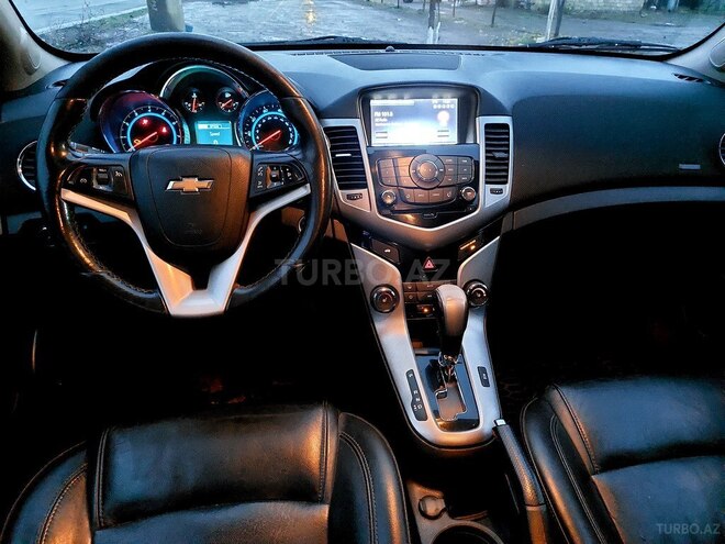 Chevrolet Cruze 2015, 228,000 km - 1.4 l - Gəncə
