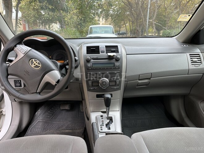 Toyota Corolla 2009, 580,000 km - 1.6 л - Bərdə
