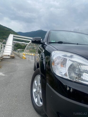 Kia Rio 2008, 200,000 km - 1.4 л - Şəki