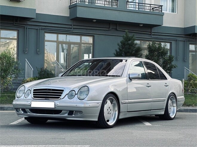 Mercedes E 320 2000, 128,000 km - 3.2 l - Bakı
