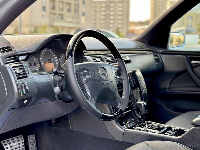 Mercedes E 320 2000, 128,000 km - 3.2 l - Bakı