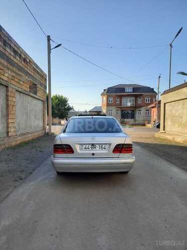 Mercedes E 230 1996, 543,000 km - 2.3 l - Masallı