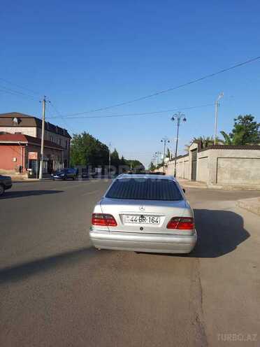 Mercedes E 230 1996, 543,000 km - 2.3 l - Masallı