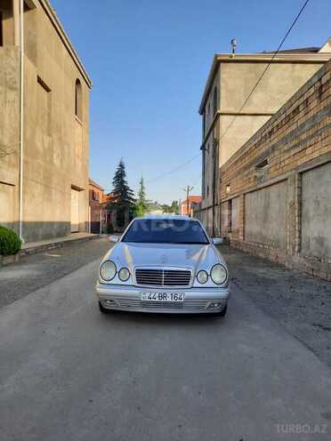 Mercedes E 230 1996, 543,000 km - 2.3 l - Masallı