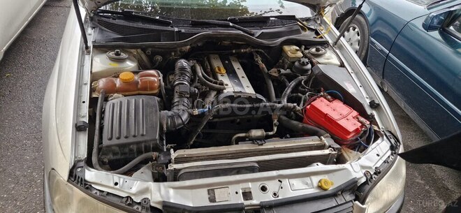 Opel Omega 1996, 352,555 km - 2.0 l - Bakı
