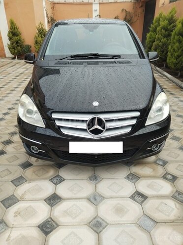 Mercedes B 180 2010, 162,000 km - 1.7 l - Bakı