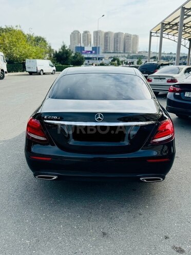 Mercedes E 220 d 4MATIC 2020, 85,000 km - 2.0 l - Bakı