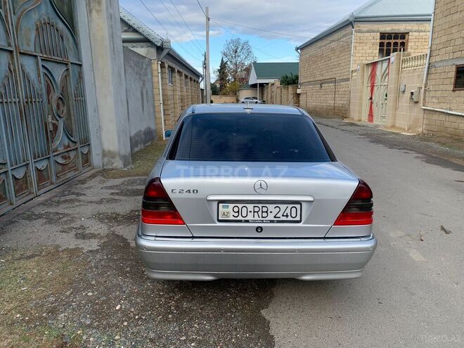 Mercedes C 240 1999, 272,000 km - 2.4 l - Ağcabədi