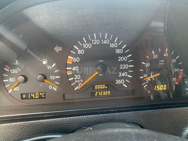 Mercedes C 240 1999, 272,000 km - 2.4 l - Ağcabədi