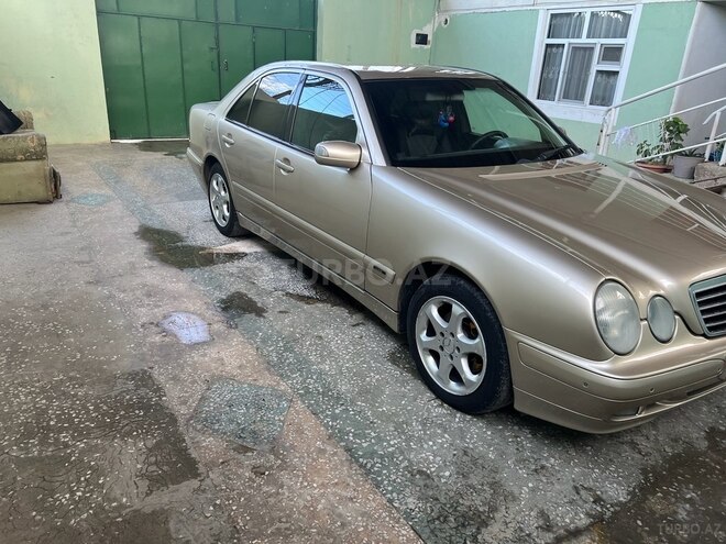 Mercedes E 220 d 2001, 482,000 km - 2.2 l - Şəmkir