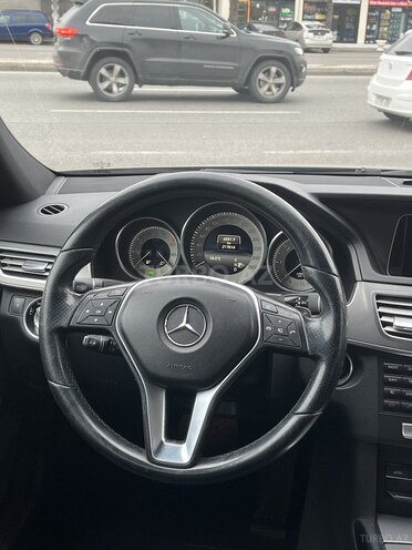 Mercedes E 220 d 2014, 217,000 km - 2.2 л - Bakı