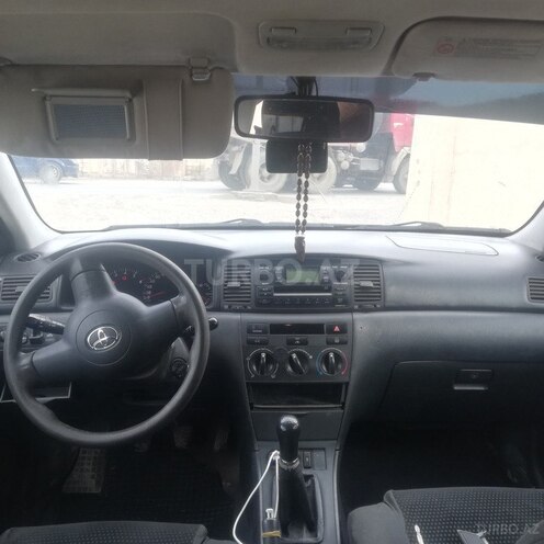 Toyota Corolla 2006, 260,000 km - 1.4 l - Bakı