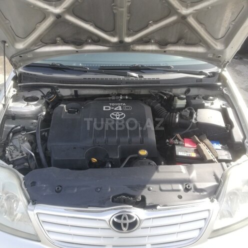 Toyota Corolla 2006, 260,000 km - 1.4 l - Bakı