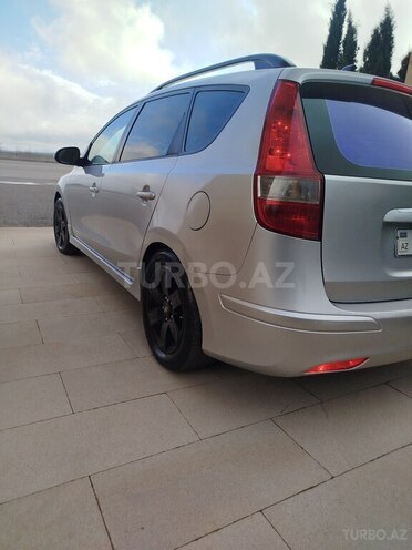 Hyundai i30 2011, 300,000 km - 1.6 l - Şamaxı
