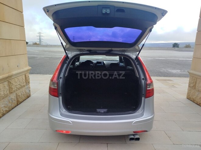 Hyundai i30 2011, 300,000 km - 1.6 l - Şamaxı