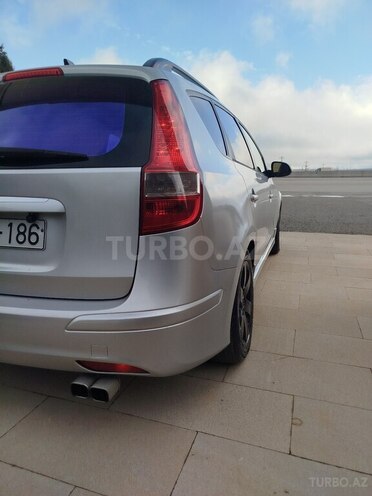 Hyundai i30 2011, 300,000 km - 1.6 l - Şamaxı