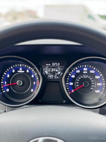 Hyundai Elantra 2013, 238,988 km - 1.8 l - Bakı