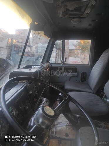 KamAz 55111 1984, 555,566 km - 11.0 l - Samux