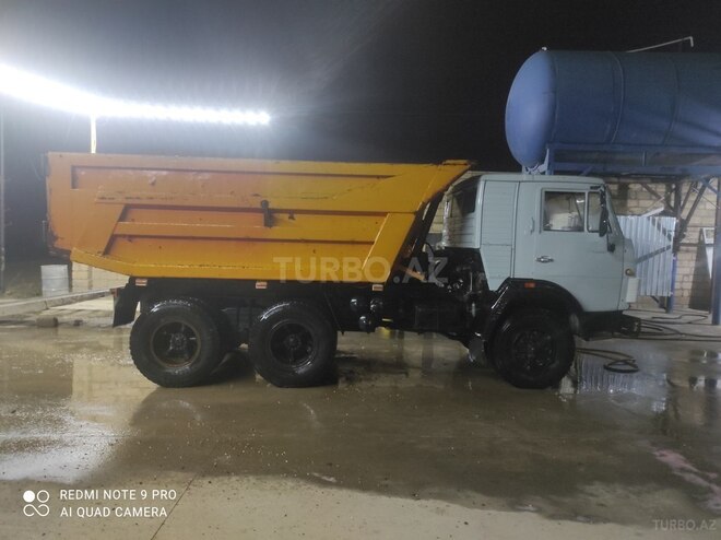 KamAz 55111 1984, 555,566 km - 11.0 l - Samux