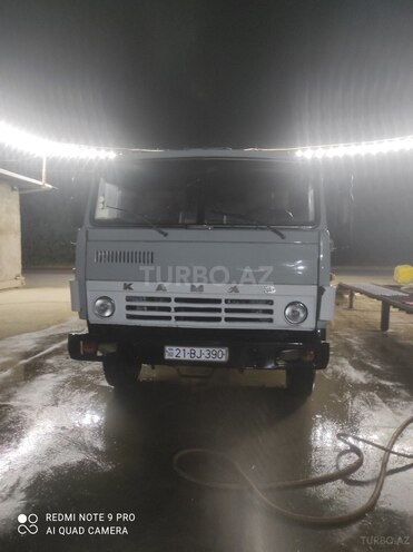 KamAz 55111 1984, 555,566 km - 11.0 l - Samux