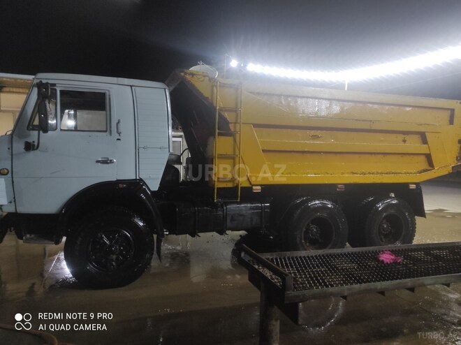 KamAz 55111 1984, 555,566 km - 11.0 l - Samux
