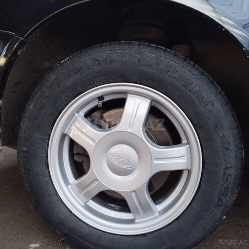 LADA (VAZ) Priora 2008, 451,491 km - 1.6 l - Salyan