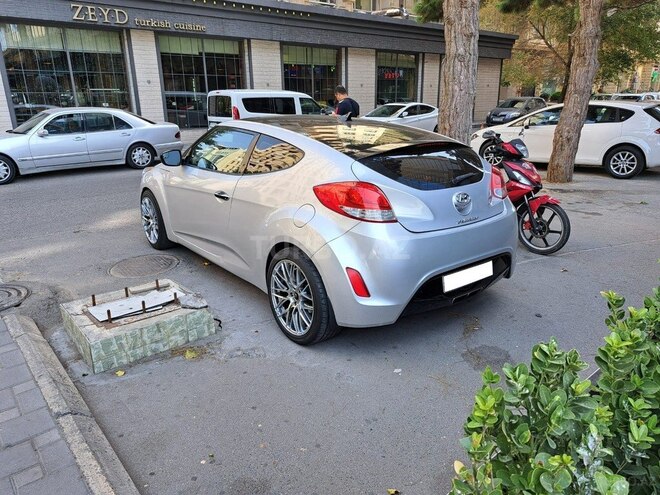Hyundai Veloster 2016, 171,000 km - 1.6 л - Bakı