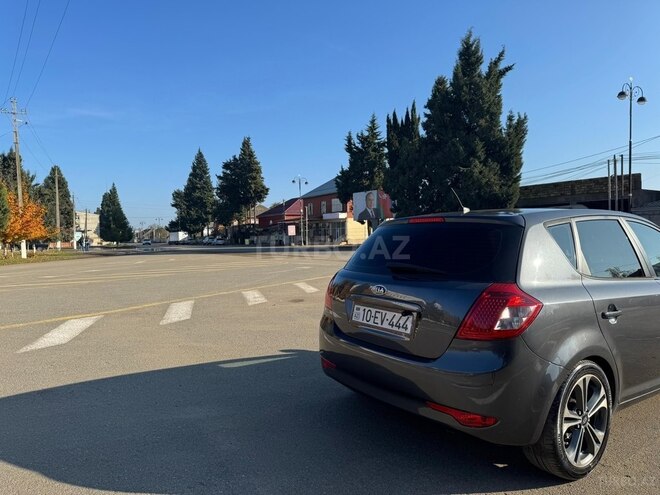Kia Ceed 2009, 200,000 km - 1.4 л - Lənkəran