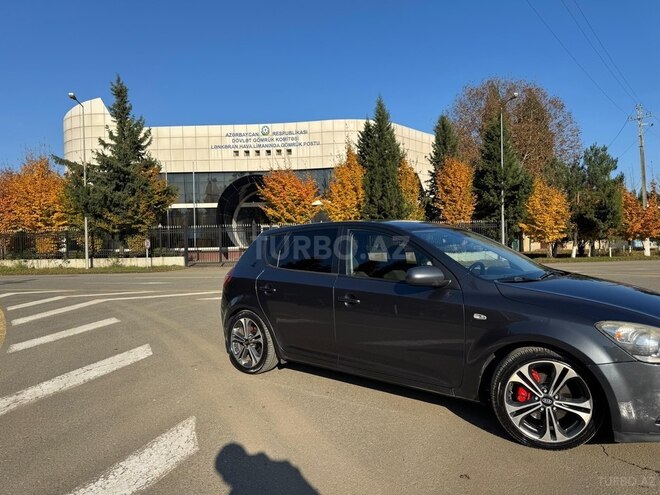 Kia Ceed 2009, 200,000 km - 1.4 л - Lənkəran