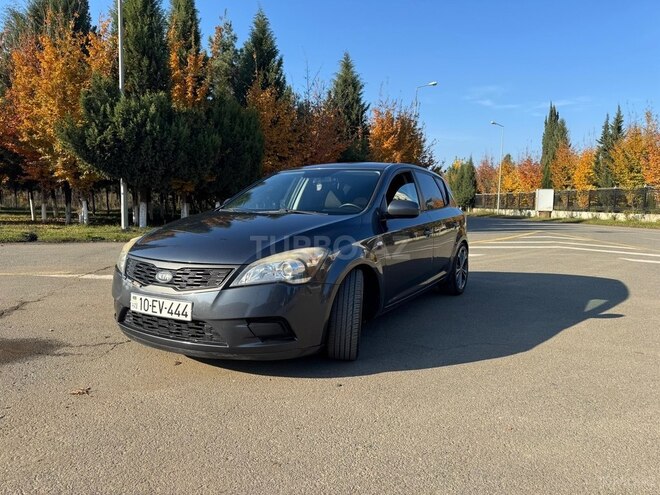 Kia Ceed 2009, 200,000 km - 1.4 л - Lənkəran