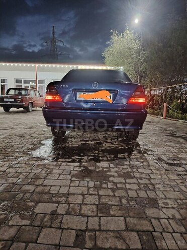 Mercedes C 200 2000, 240,000 km - 2.0 l - Cəlilabad