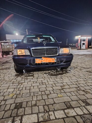 Mercedes C 200 2000, 240,000 km - 2.0 l - Cəlilabad