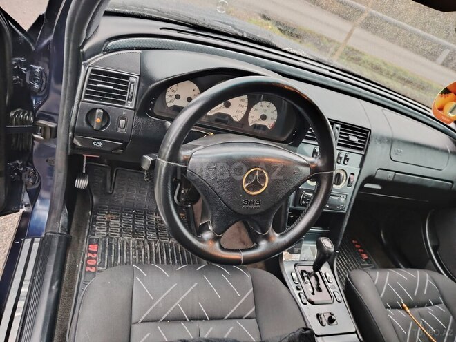 Mercedes C 200 2000, 240,000 km - 2.0 l - Cəlilabad