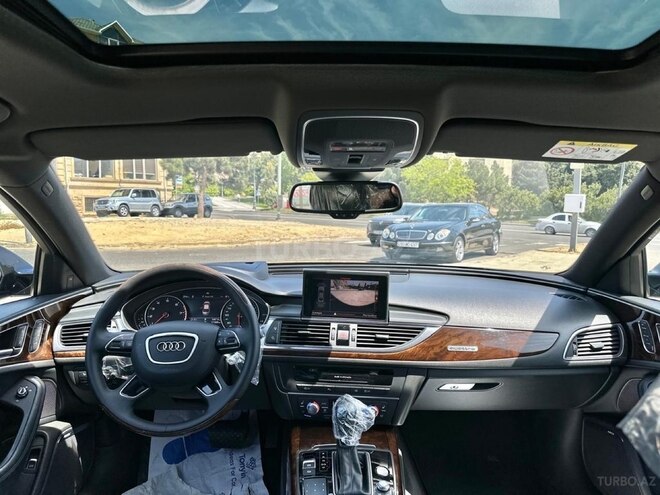 Audi A6-5