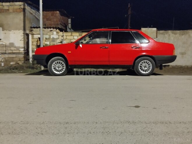LADA (VAZ) 21099 1995, 253,890 km - 1.5 л - Salyan