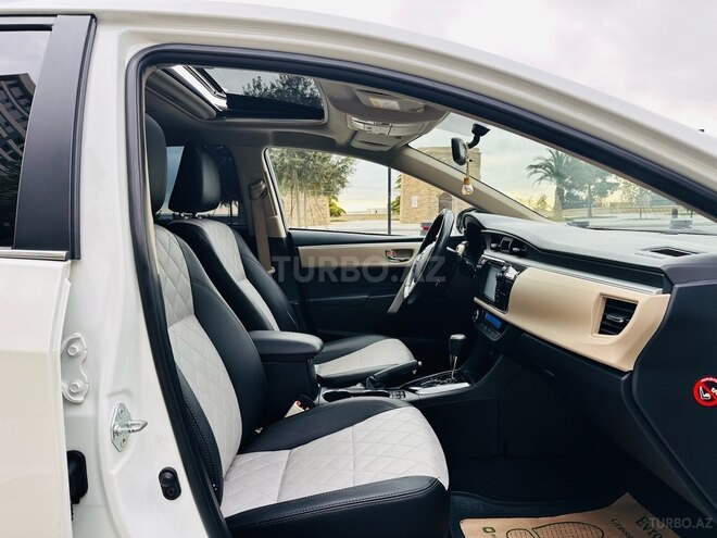 Toyota Corolla 2015, 85,147 km - 2.0 l - Bakı