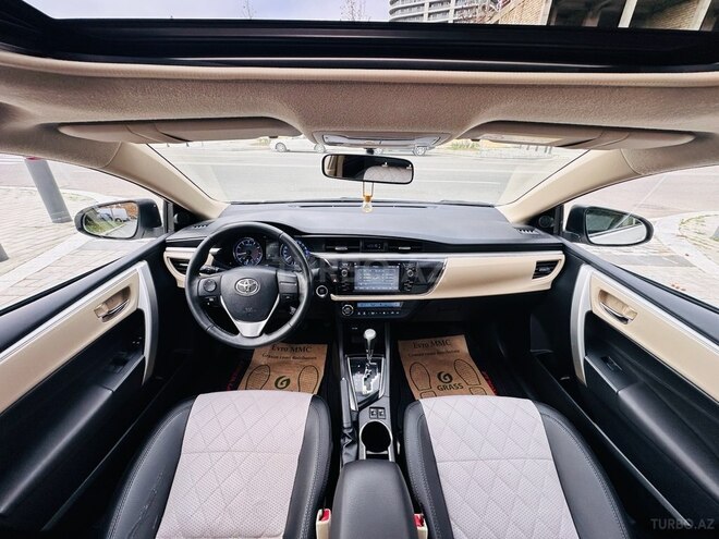Toyota Corolla 2015, 85,147 km - 2.0 l - Bakı
