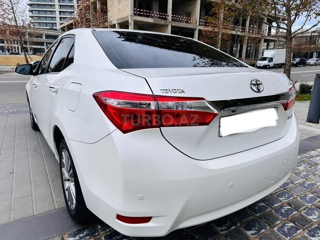 Toyota Corolla 2015, 85,147 km - 2.0 l - Bakı
