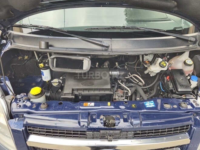 Ford Transit-17